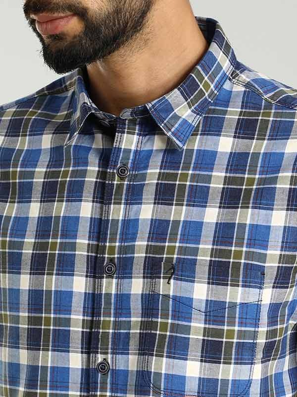 Indian Terrain Men's Regular Fit Half Sleeve Checkered Blue Shirt